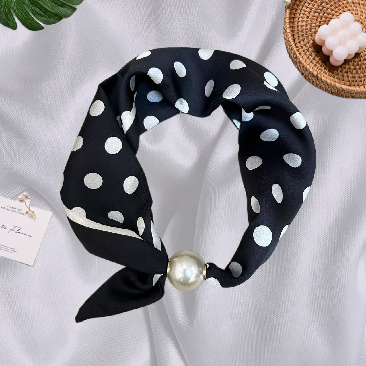 Écharpe de luxe pour femme en soie fine, avec pendentif magnétique, chaîne de clavicule à boucle, perle, bandeau décontracté, foulard, bandeaux pour cheveux Femme