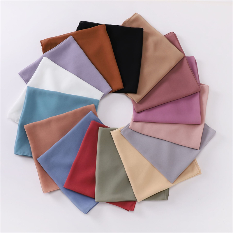 Hijab en mousseline de soie musulman, écharpe carrée unie, couvre-chef pour femmes, hijabs, écharpes, hijabs en jersey, turban islamique, bandeau, châle