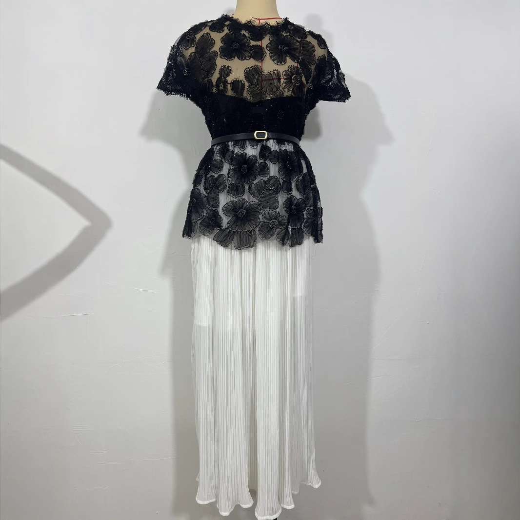 Robe longue femmes robes plissées dentelle fleur brodée évasées une ligne longueur de plancher été 2025 bureau dame robes Maxi robe