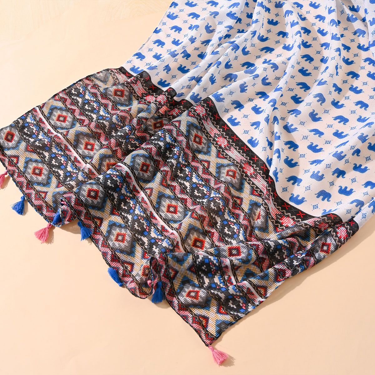 Nouveau Style femmes élégant foulards floraux châles multicolores Bandana Design de mode Style hawaïen gland Protection solaire châles