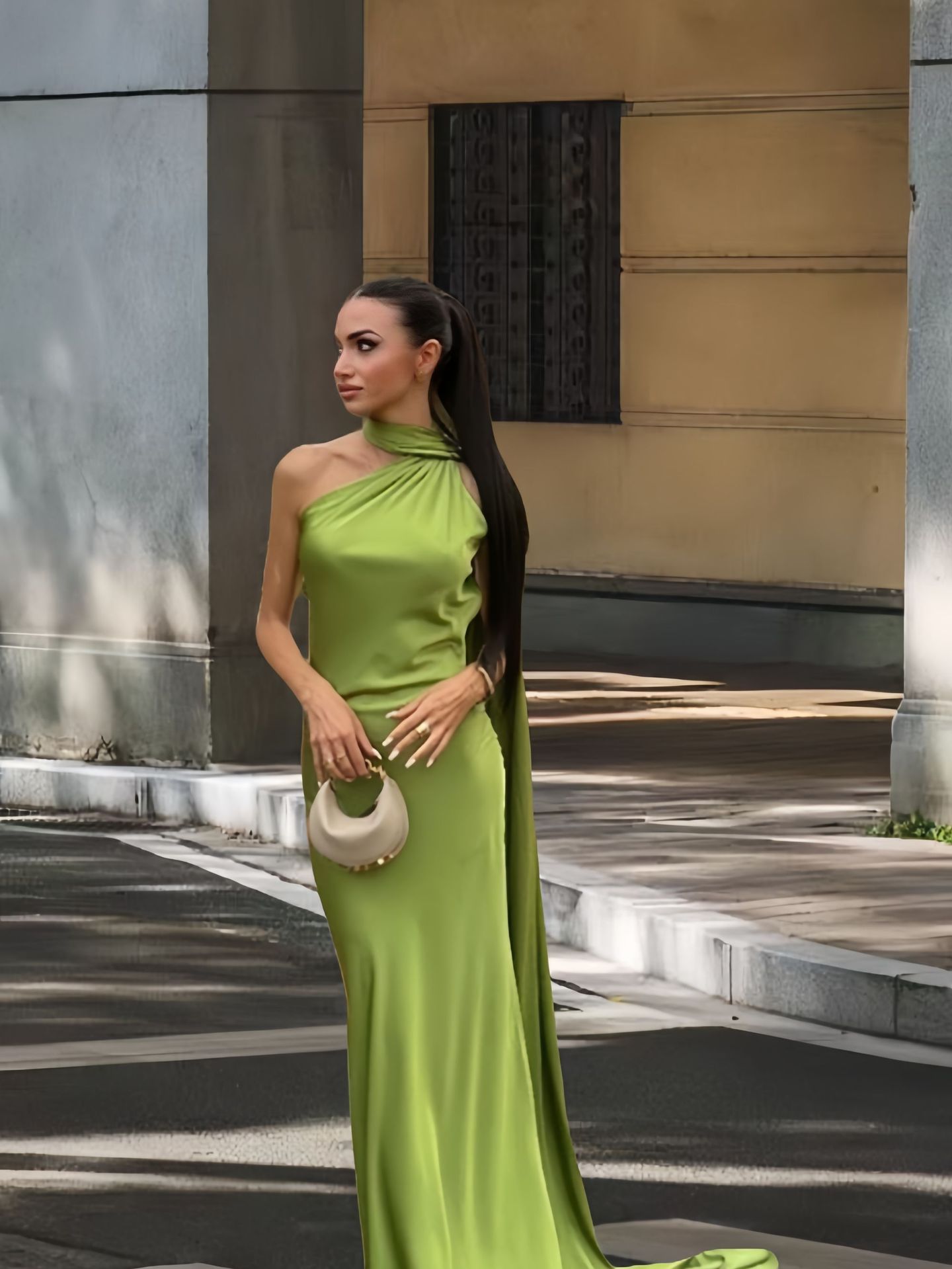 Robe Maxi élégante en Satin pour femmes, col licou, dos nu, épaules dénudées, sans manches, robe de soirée, été 2025