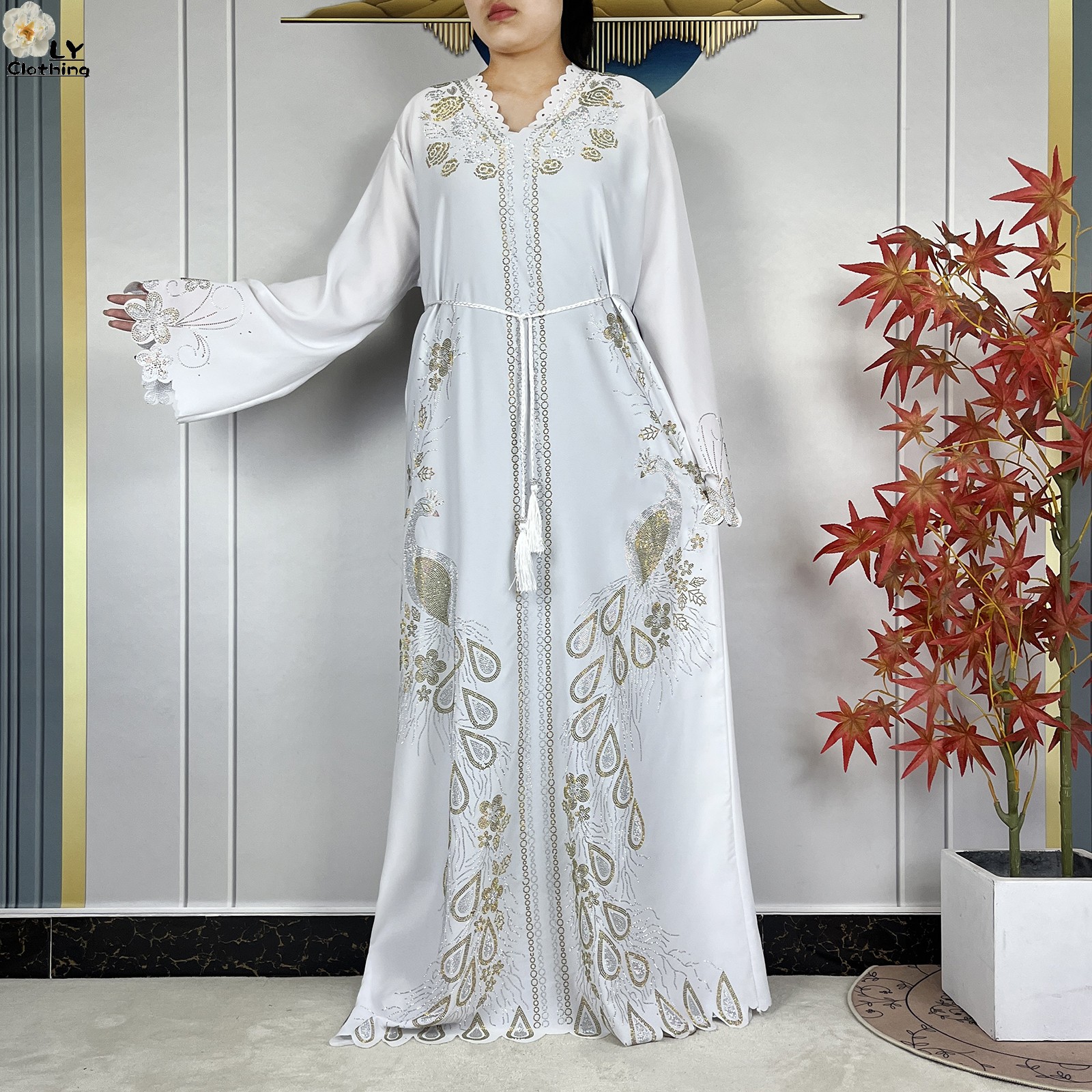 Nouvelle robe musulmane pour femmes de style Dubaï, élégante robe arabe pour femme, hijab à manches longues en mousseline de soie, abaya ornée de diamants, vêtements islamiques turcs