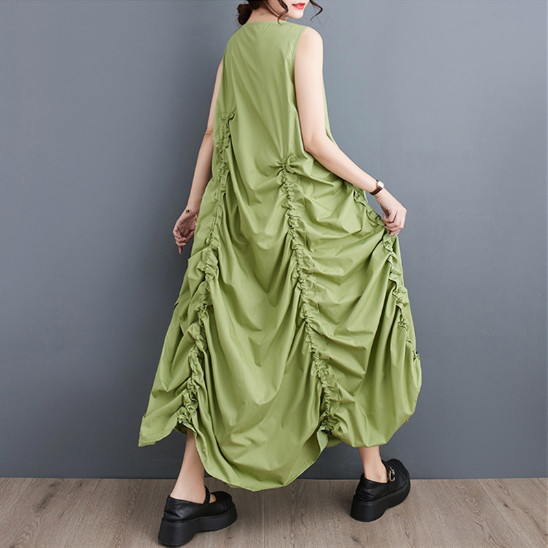 Sans manches vintage plissé nouveau en robes pour femmes décontracté ample longue robe d'été vêtements élégants 2025