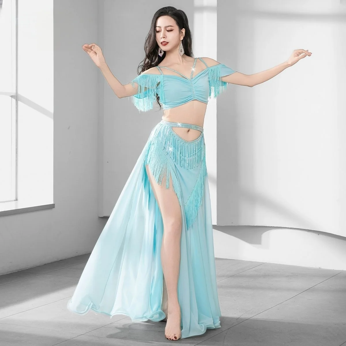 Costume de danse du ventre de groupe, jupe longue pour filles, vêtements d'entraînement à franges, écharpe triangulaire Shimmy, tenue de danse orientale pour femmes