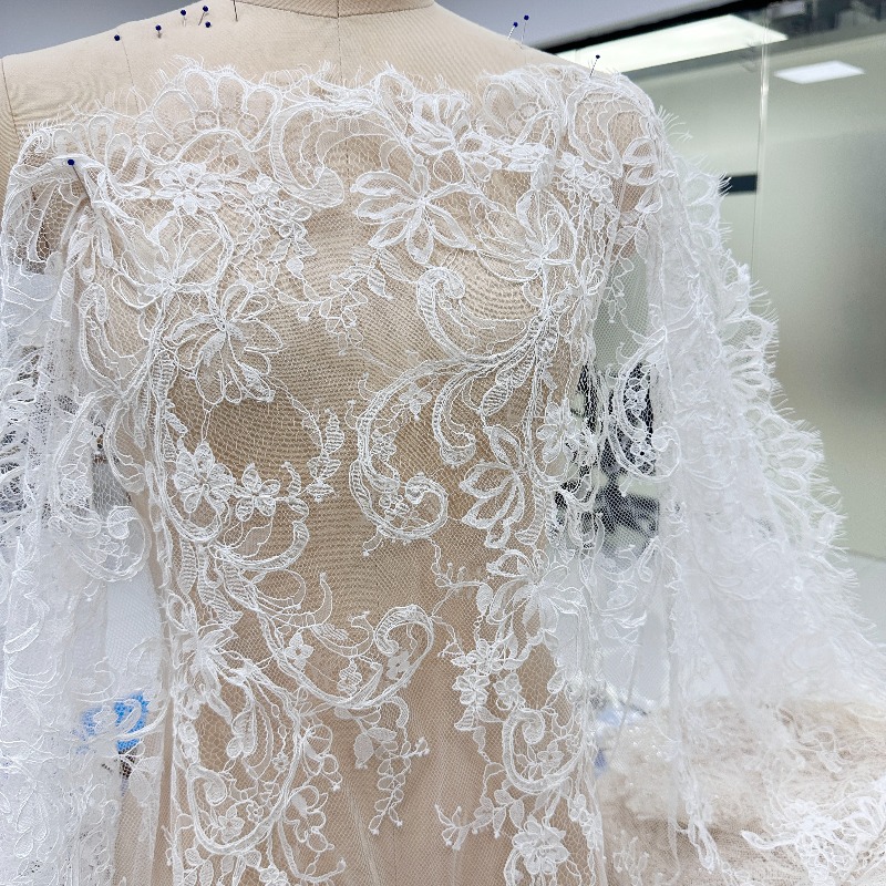 3M par pièce, dentelle à bordure blanc cassé pour cils, populaire à l'étranger pour voile de mariée et châle, ajoutant une touche d'élégance