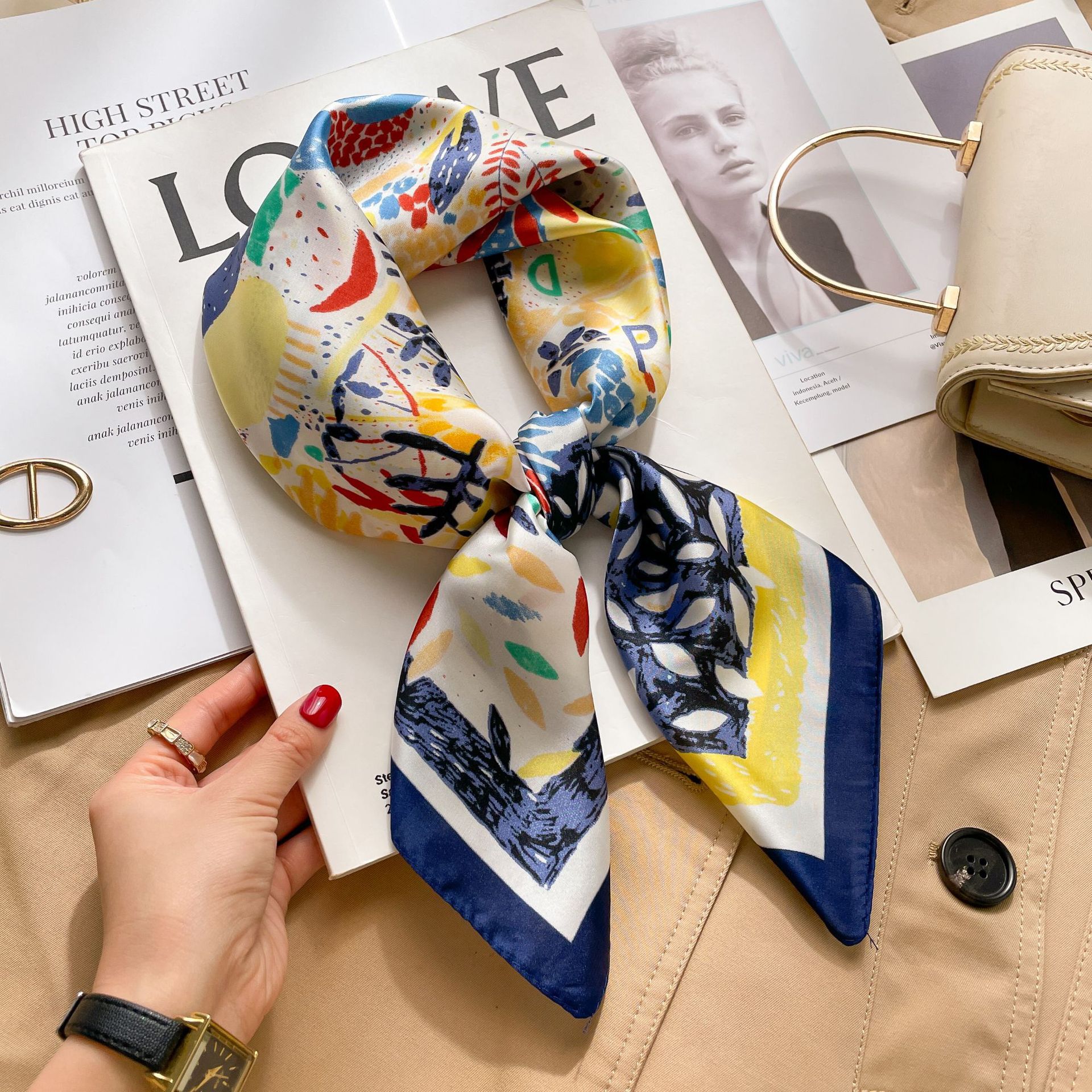 Haute qualité noir blanc foulard en soie foulard carré en soie pour femmes sac à main écharpe de luxe pour les femmes foulard en soie de créateur