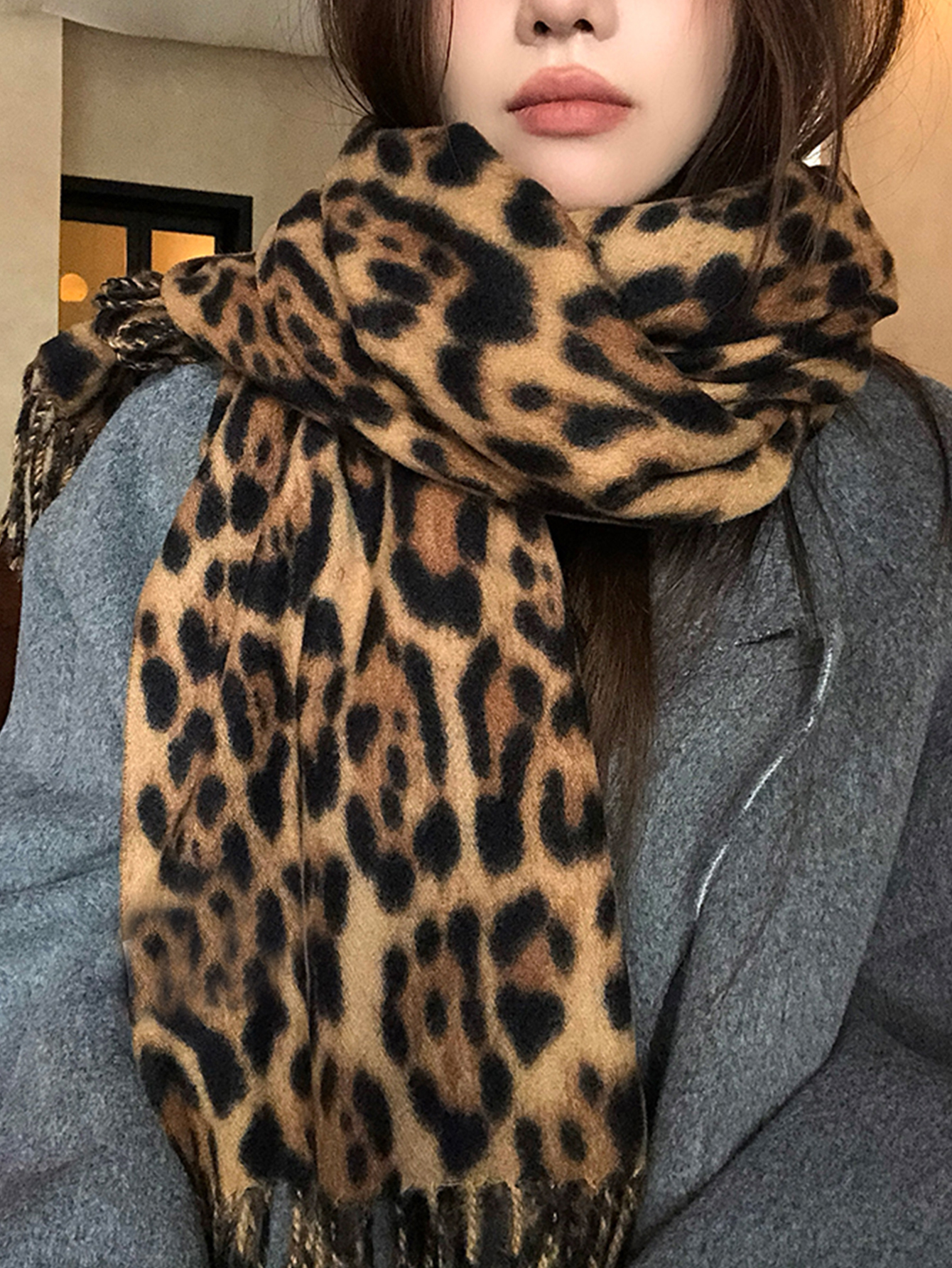 Automne et hiver Imitation cachemire imprimé léopard écharpe femmes chaud et épais écharpe rétro imprimé léopard avec gland grand châle