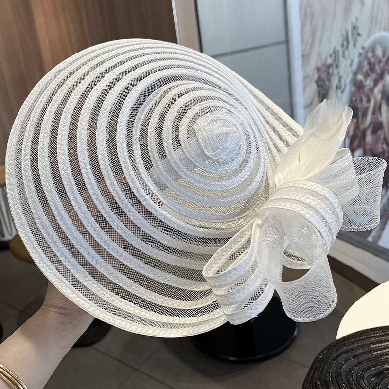 Élégant chapeau en maille tressée rétro polyvalent haut de gamme pour femme, accessoire de fête, décoration printemps-été