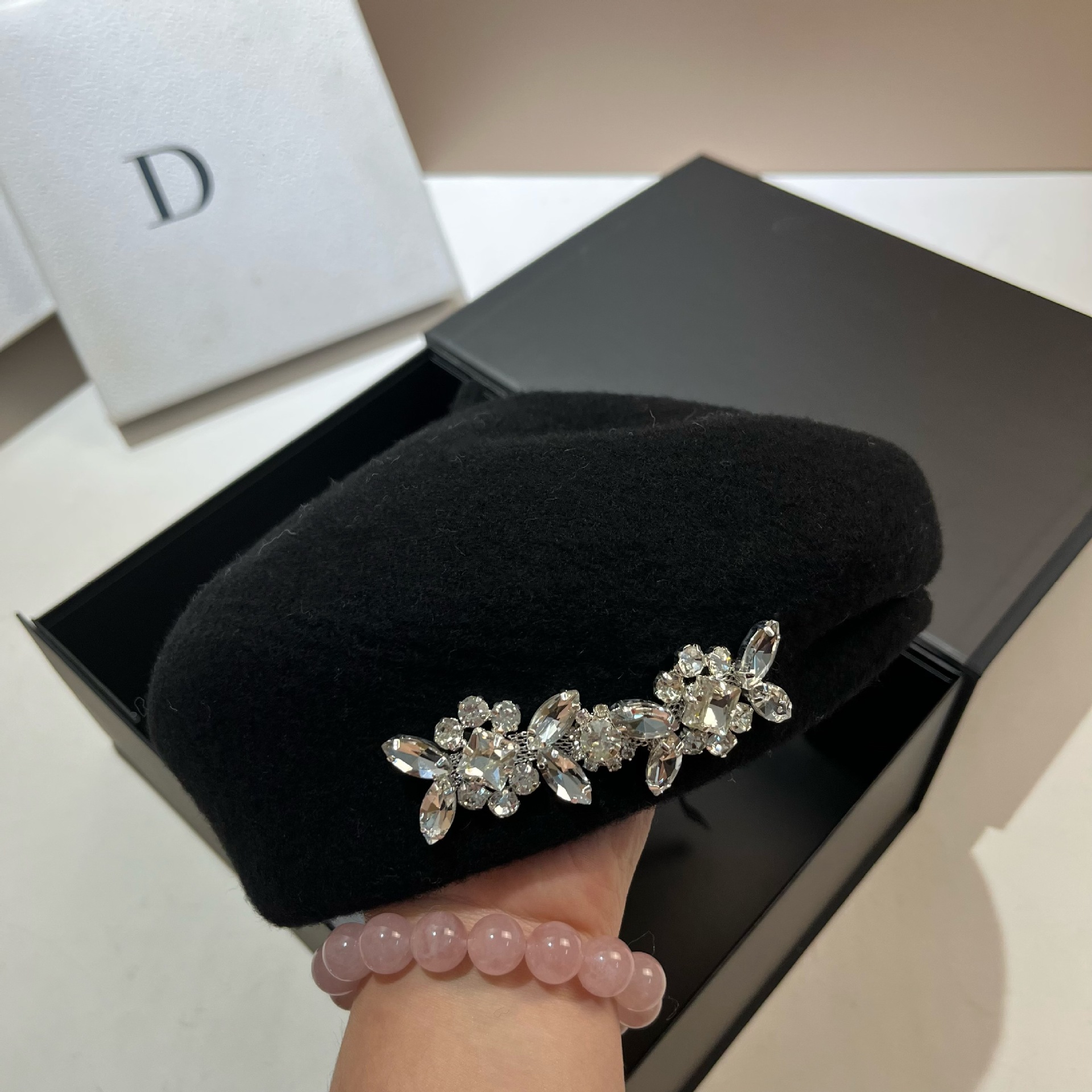 Béret en laine avec biscuits pour femme, bonnet chaud pour femme, chapeau de peintre français, feutre polyvalent pour fille, luxe, extérieur, hiver
