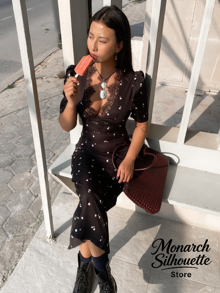 Robe longue noire en satin à imprimé patchwork et dentelle pour femme, col en V, manches courtes, taille haute, ajourée, pour le quotidien et les fêtes