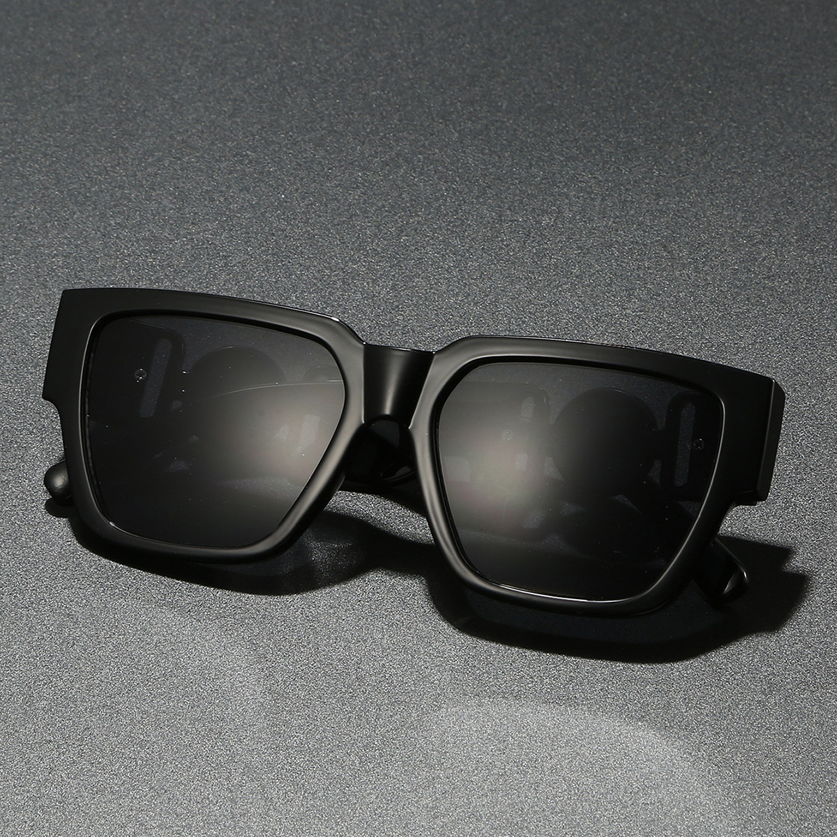 Nouvelles Lunettes de Soleil de Luxe 2025 pour Hommes et Femmes, Modèle Carré Lion, Designer de Marque, Unisexe, Style Classique, Protection UV400