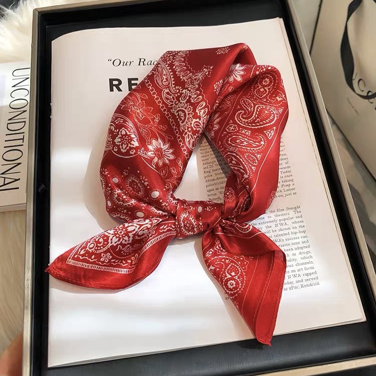 Foulard carré en soie de mûrier 100%, motif Paisley Vintage, Bandana en soie de Style ethnique rouge/noir, enveloppe de cou/tête de luxe pour femmes et hommes