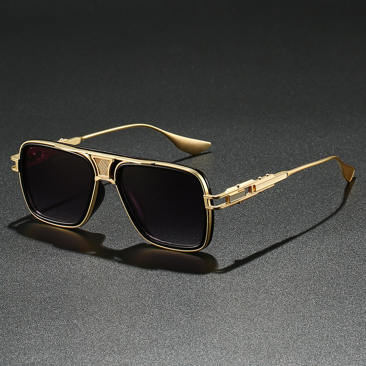 Lunettes de soleil de luxe hommes Style Punk Pop Street mode Cool Uv400 lunettes de soleil femmes nuances montures en métal lunettes de pilote