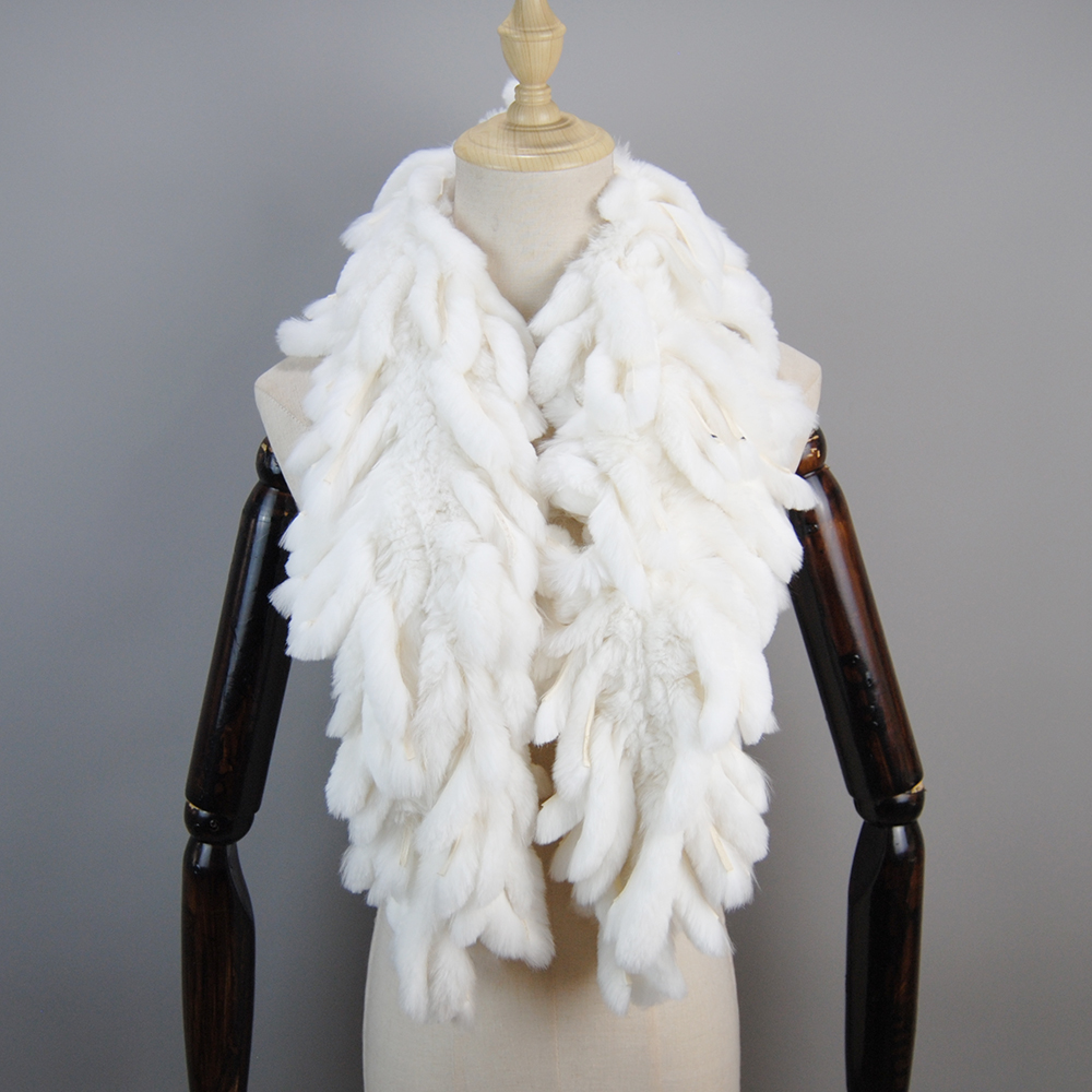 Écharpe en fourrure de lapin Rex rouge pour femme, collection hiver 2026, avec pompons, chaude, douce, en fourrure naturelle, de haute qualité, cache-cou tendance pour femme