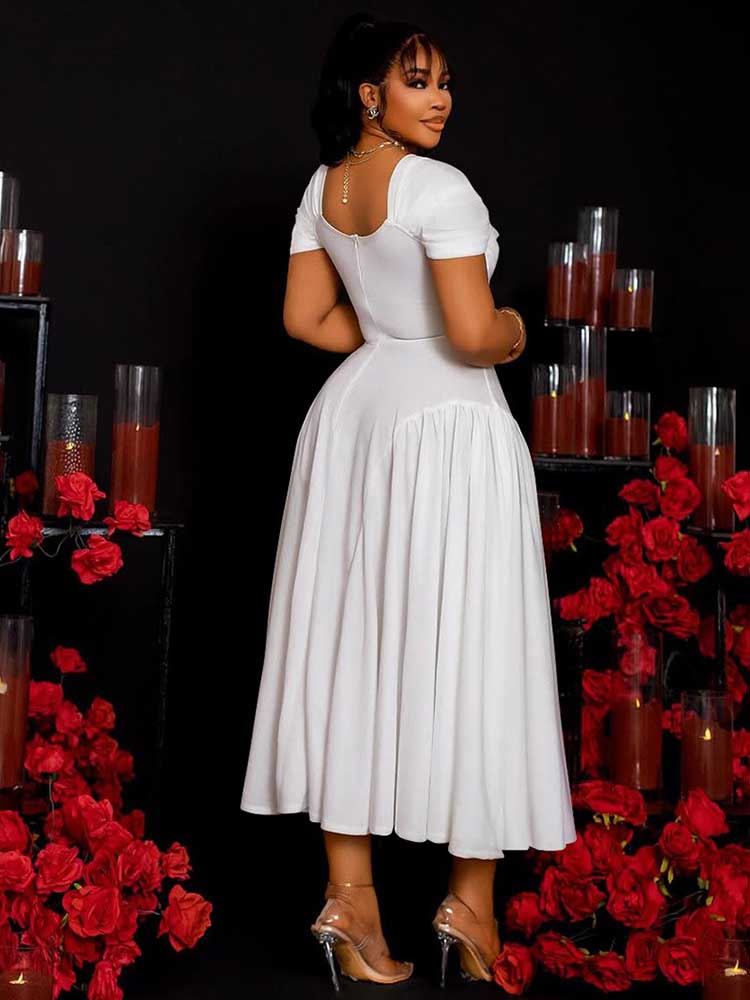 Robe d'été pour femmes, couleur unie, col carré, décontractée, grande taille, sans bretelles, coupe cintrée, élégante, mi-longue