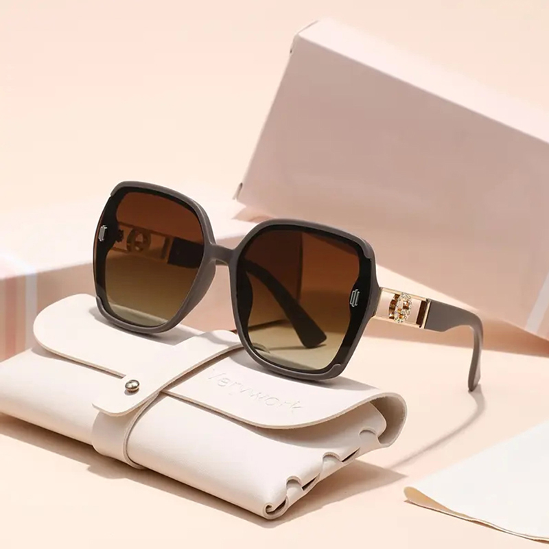 Lunettes à monture surdimensionnée pour femmes, verres dégradés, Style Simple, lentille teinte moderne ombrée, Style de fête décontracté, cadeau de vacances
