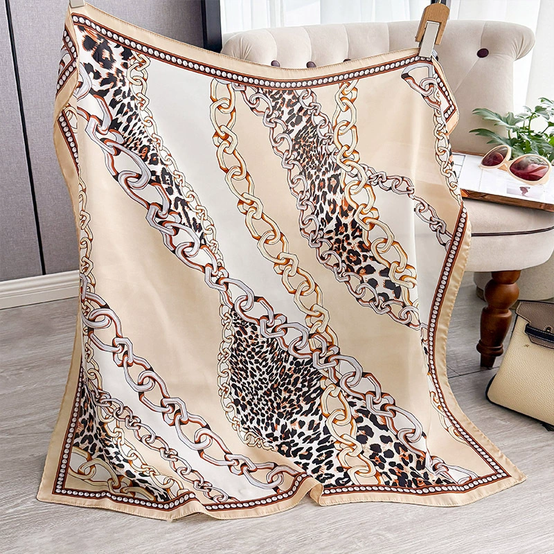 Nouvelle Arrivée 2026 – Foulard de Luxe Imprimé 90 cm, Motif Floral Rétro, Carré, pour Femmes