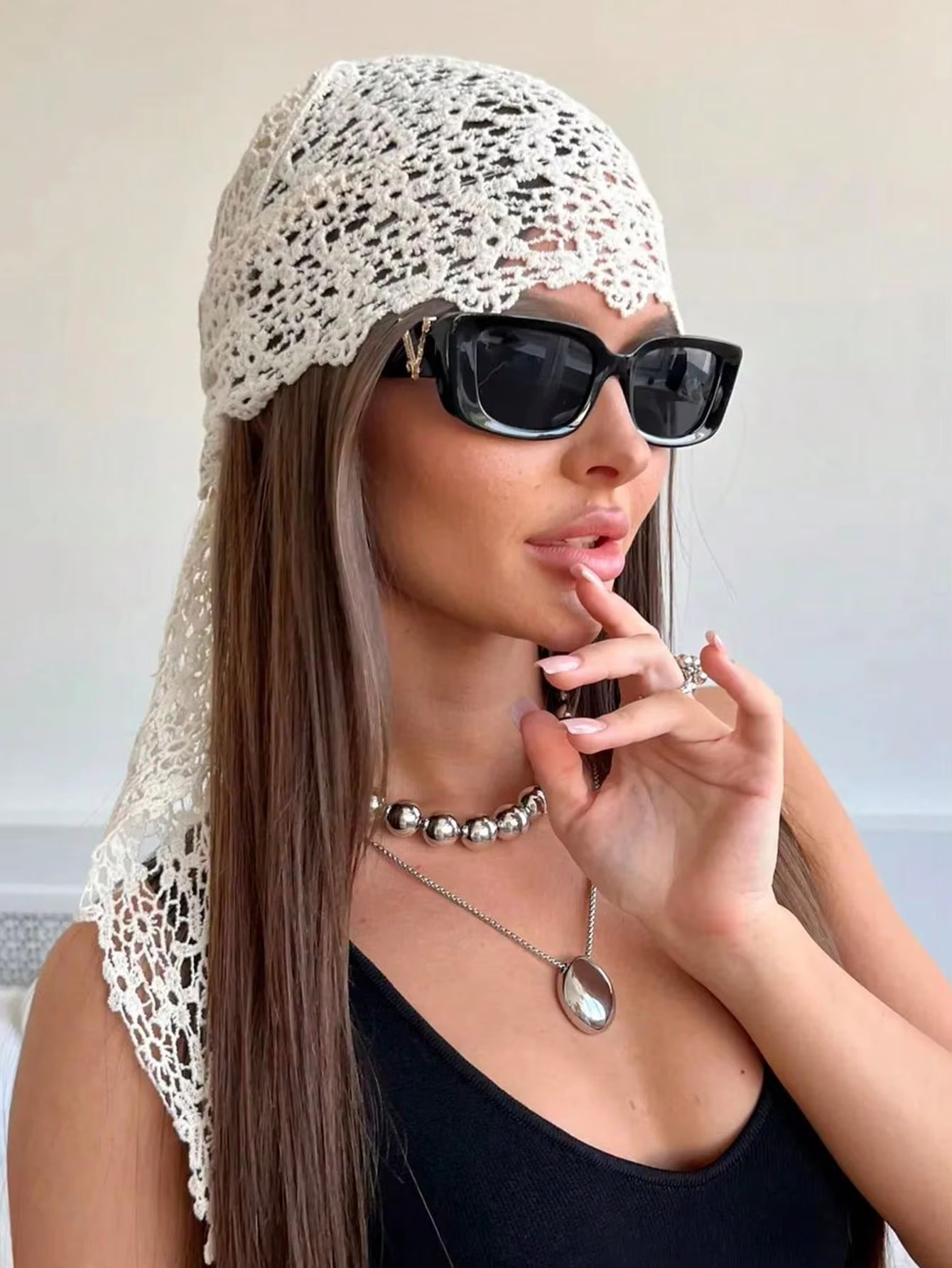 Écharpe et foulard en dentelle florale pour femmes, adaptés à la plage, aux fêtes et aux occasions formelles, bandana pour femmes, tenues d'été, bandeau pour cheveux de plage