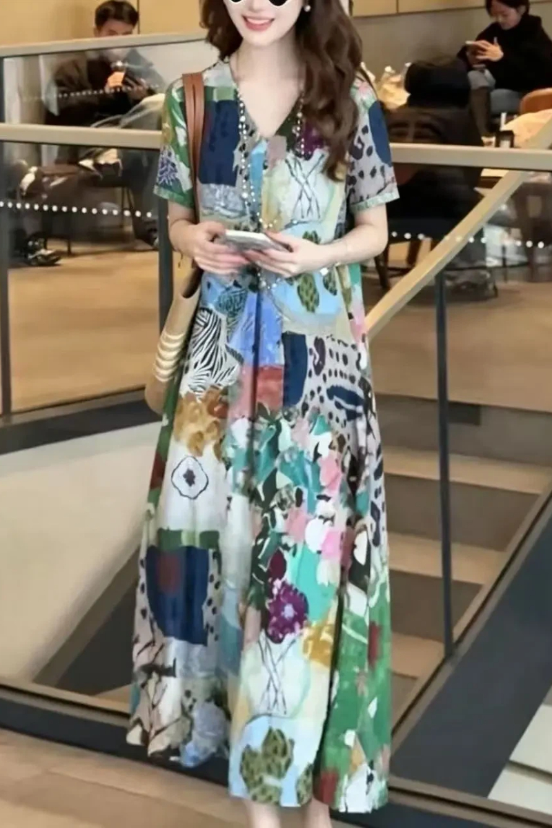 Robe longue à imprimé floral pour femmes, style bohème, décontractée, col en V, coupe ample, ligne A, maxi robe avec détails drapés
