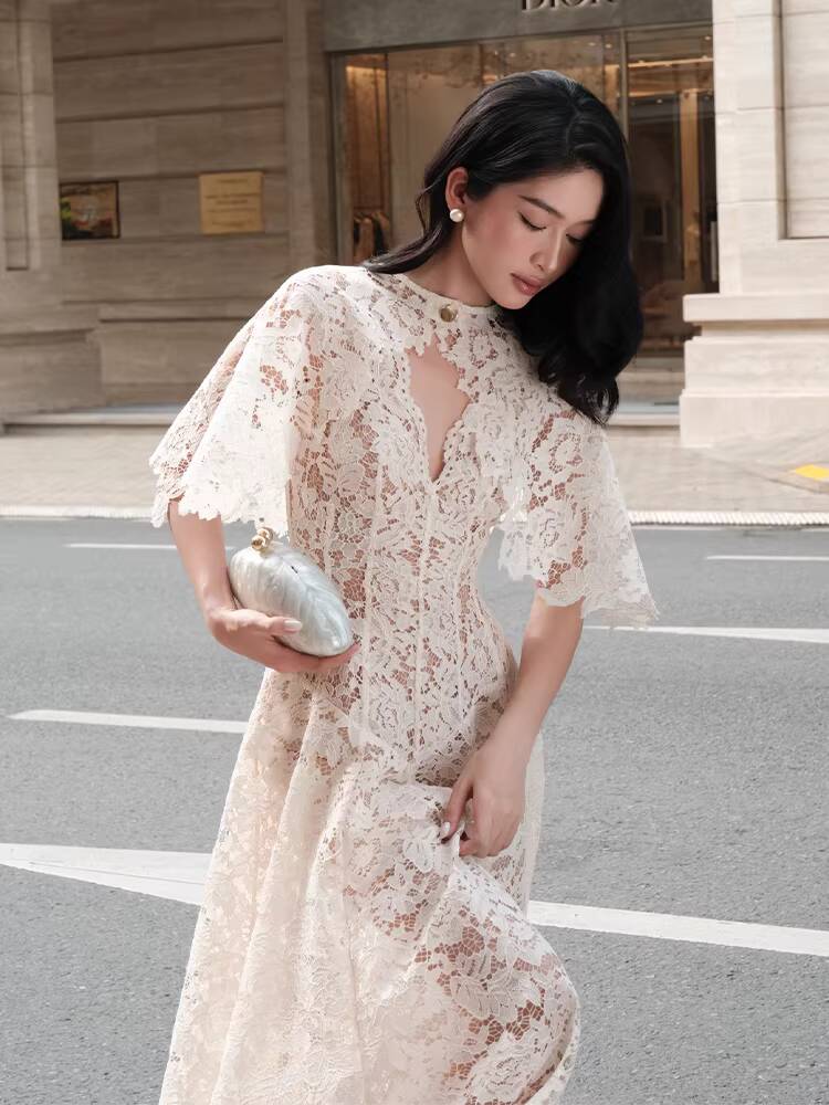 Robe de soirée élégante QMQA pour femme, broderie dentelle, taille haute, amincissante, avec châle, nouvelle collection 2026 QM1185