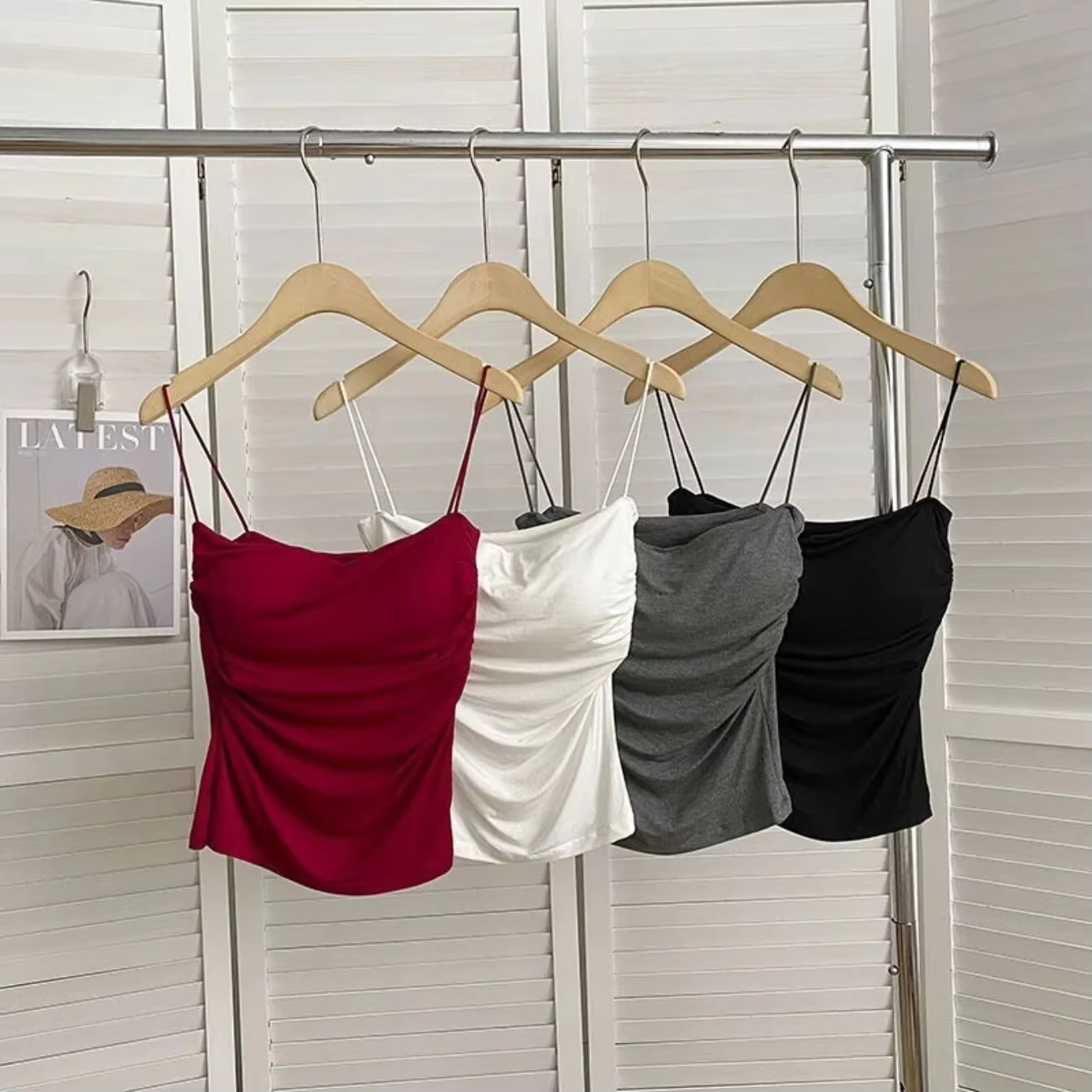 Débardeur sans manches pour femmes, sous-vêtement ajusté, camisole courte sexy à fines bretelles, débardeur blanc uni, style coréen