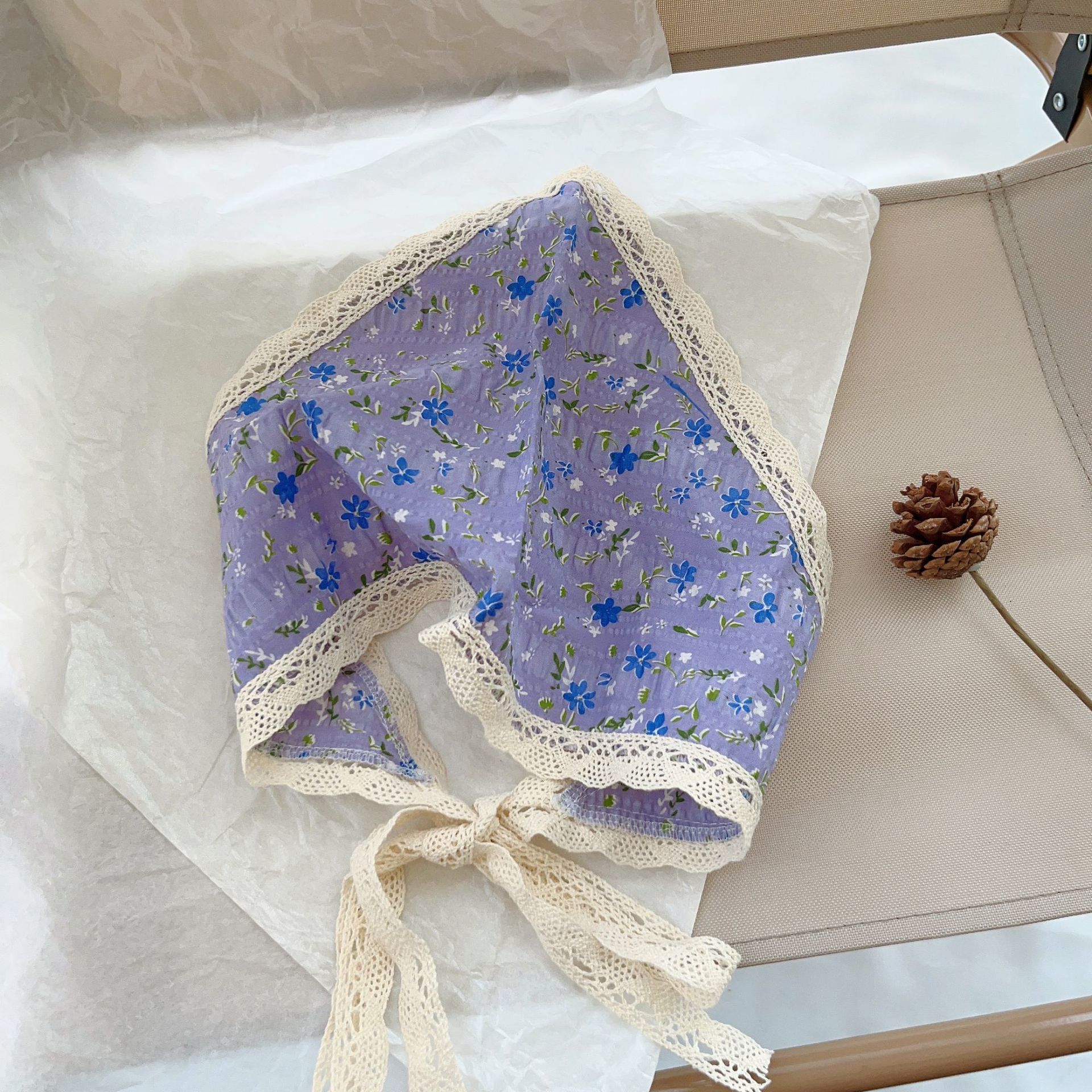 Ins Internet célébrité bébé filles Triangle écharpe Style ethnique petite fille florale bébé Photo accessoires foulard petite écharpe bandeau