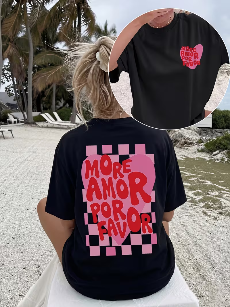 T-shirt pour femme, imprimé cœur et damier 'More Amor Por Favor', décontracté, ample, streetwear, pour le quotidien, durable