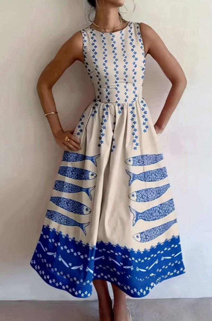 Nouvelle robe d'été pour femme, motif poisson, bleu et blanc, col rond, sans manches, coupe évasée cintrée à la taille, style décontracté de villégiature, idéale pour les vacances à la plage, le quotidien, les fêtes et les sorties estivales