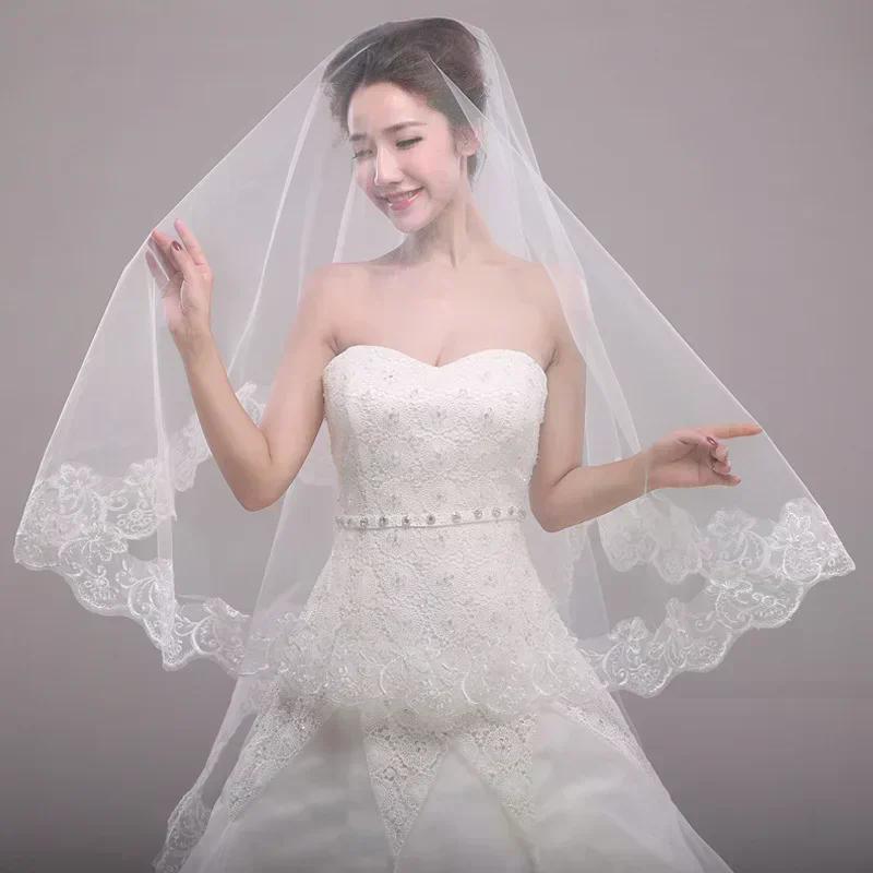 Nouveau voile de mariée court pour un style simple, accessoire de mariage, voile court en dentelle monocouche 1,35 x 1,1 mètres