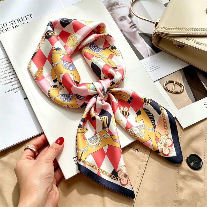 Foulards en soie pour femmes 70*70cm, imprimés, carrés en satin, châles, hijabs, bandeaux de marque de luxe pour femmes