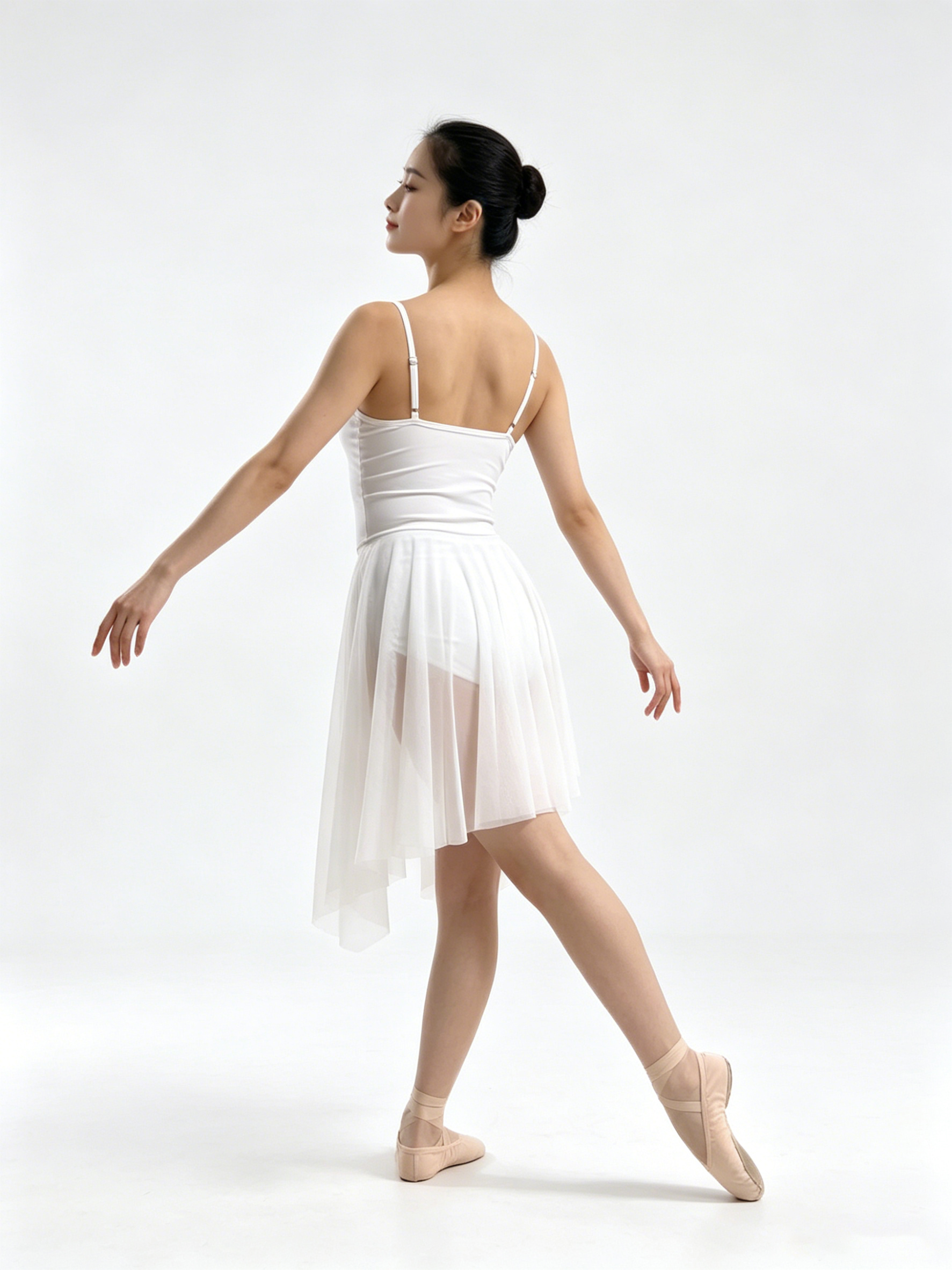 Costume de danse lyrique pour femmes, robe lyrique à bretelles spaghetti, jupe en tulle asymétrique fluide, costumes de danse contemporaine