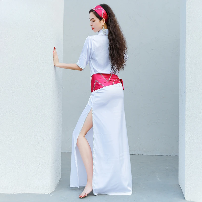 Robe de danse du ventre en satin à demi-manches pour adultes, vêtements d'entraînement en ylène, robes fendues trempées, vêtements de performance