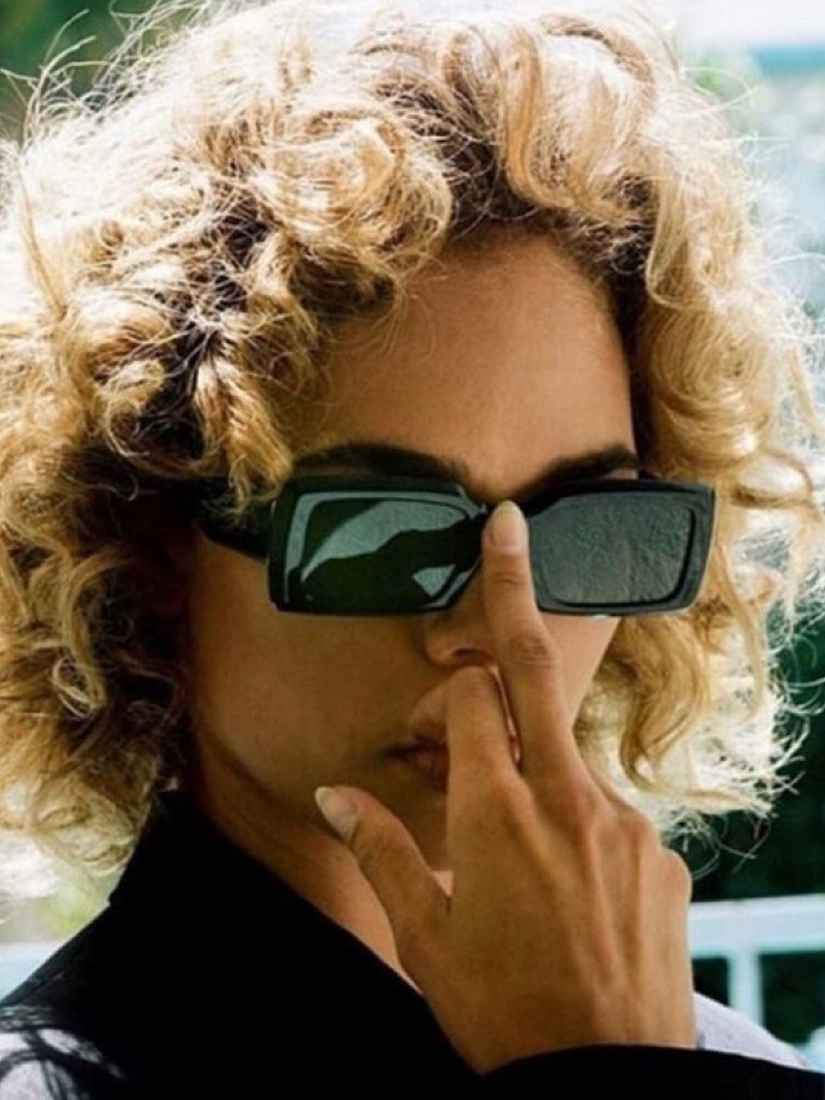 2022 rose nuances femmes petites lunettes de soleil noir mode carré lunettes Vintage rétro vert lunettes femme unisexe Oculos Fe