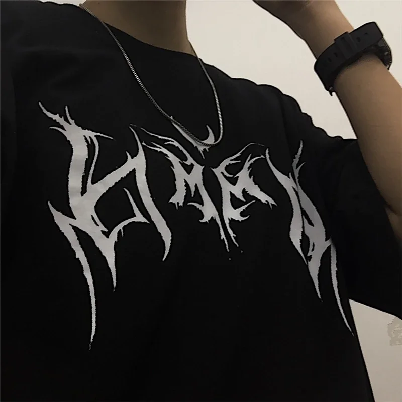 Femmes T-shirt Hip-Hop lâche Punk lettre impression hauts T-shirt noir femme été T-shirt graphique T-shirt femme mignon hauts T-shirt