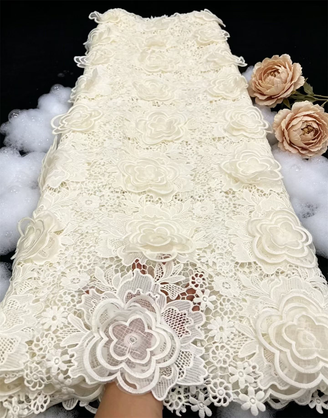 Tissus de dentelle nigériens 2026 – Dentelle africaine de haute qualité, dentelle en soie de lait, dentelle guipure, dentelle cordonnée pour la confection de robes de soirée