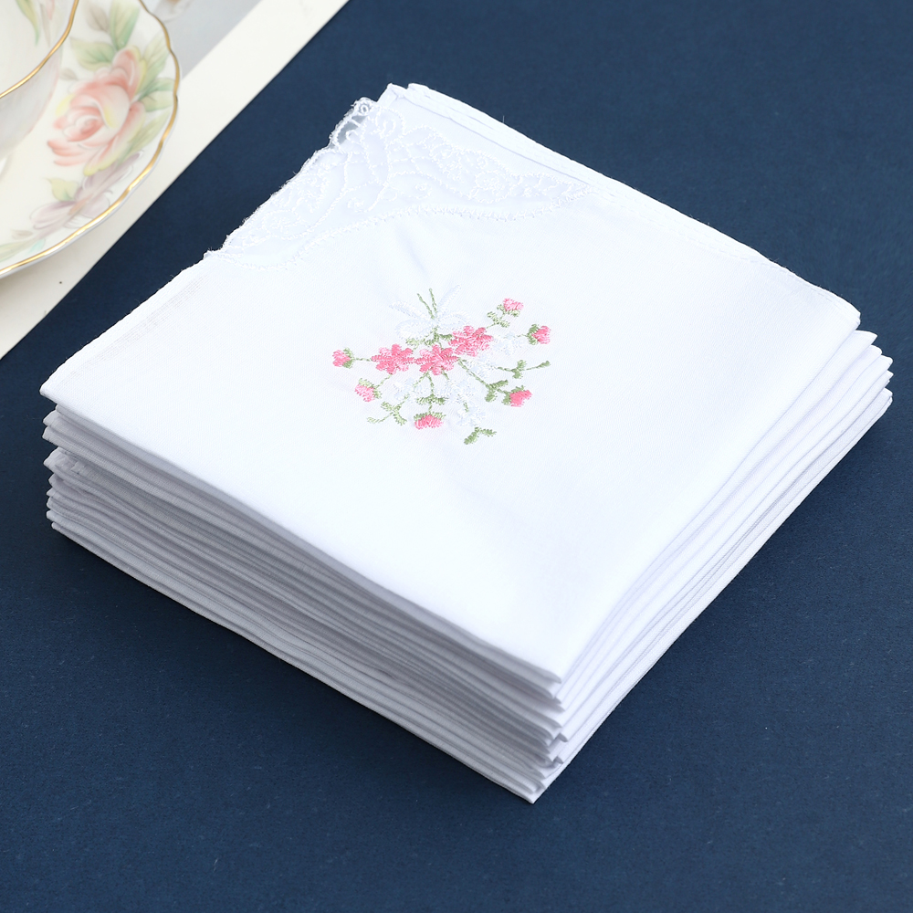 Lot de 12 mouchoirs brodés en dentelle élégante pour femme, mouchoirs en pur coton, fins et doux, souvenirs de mariée pour la saison du mariage, cadeaux pour la fête des mères