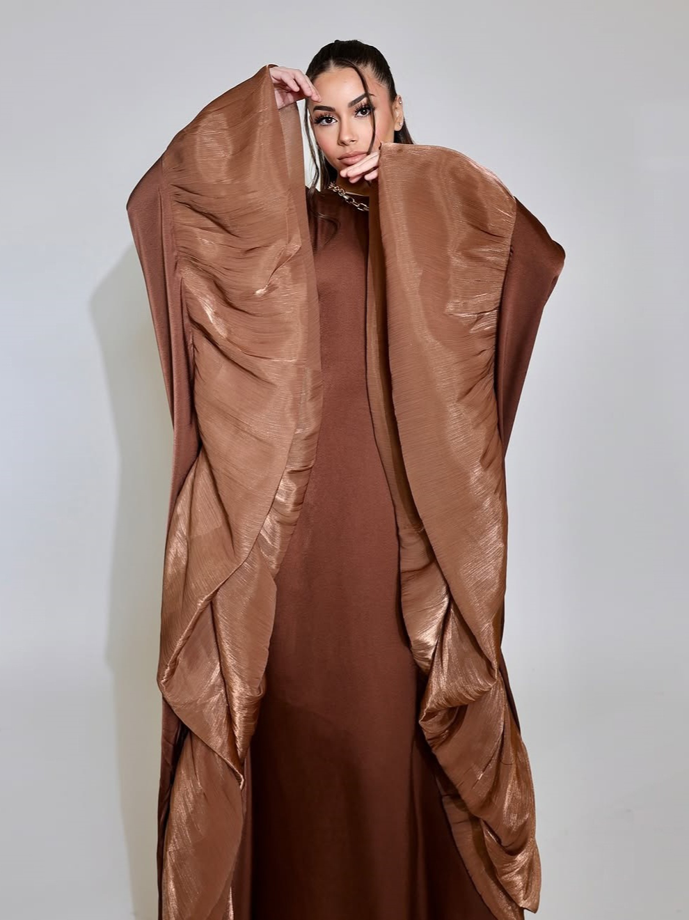 Eid musulman Abaya femmes Robe Satin manches chauve-souris robes Largos robes de soirée arabe longue Robe maroc dubaï caftan soyeux Jalabiya