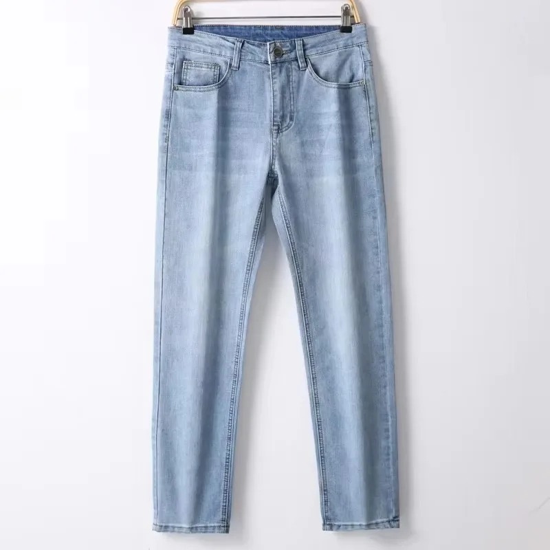 Jeans Homme 2026 – Nouvelle Collection Été Ultra Légers et Tendance – Denim Décontracté Coupe Slim – Vente en Gros