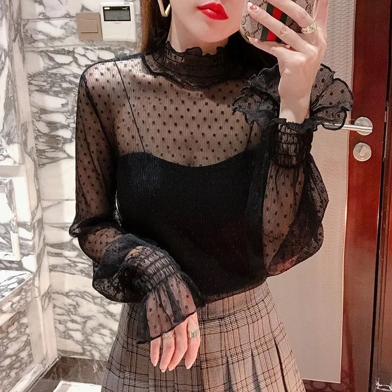 T-shirt noir en dentelle pour femme, coupe ajustée, manches évasées, col rond, chemise de base, haut tendance à porter sous un kimono, pour femme