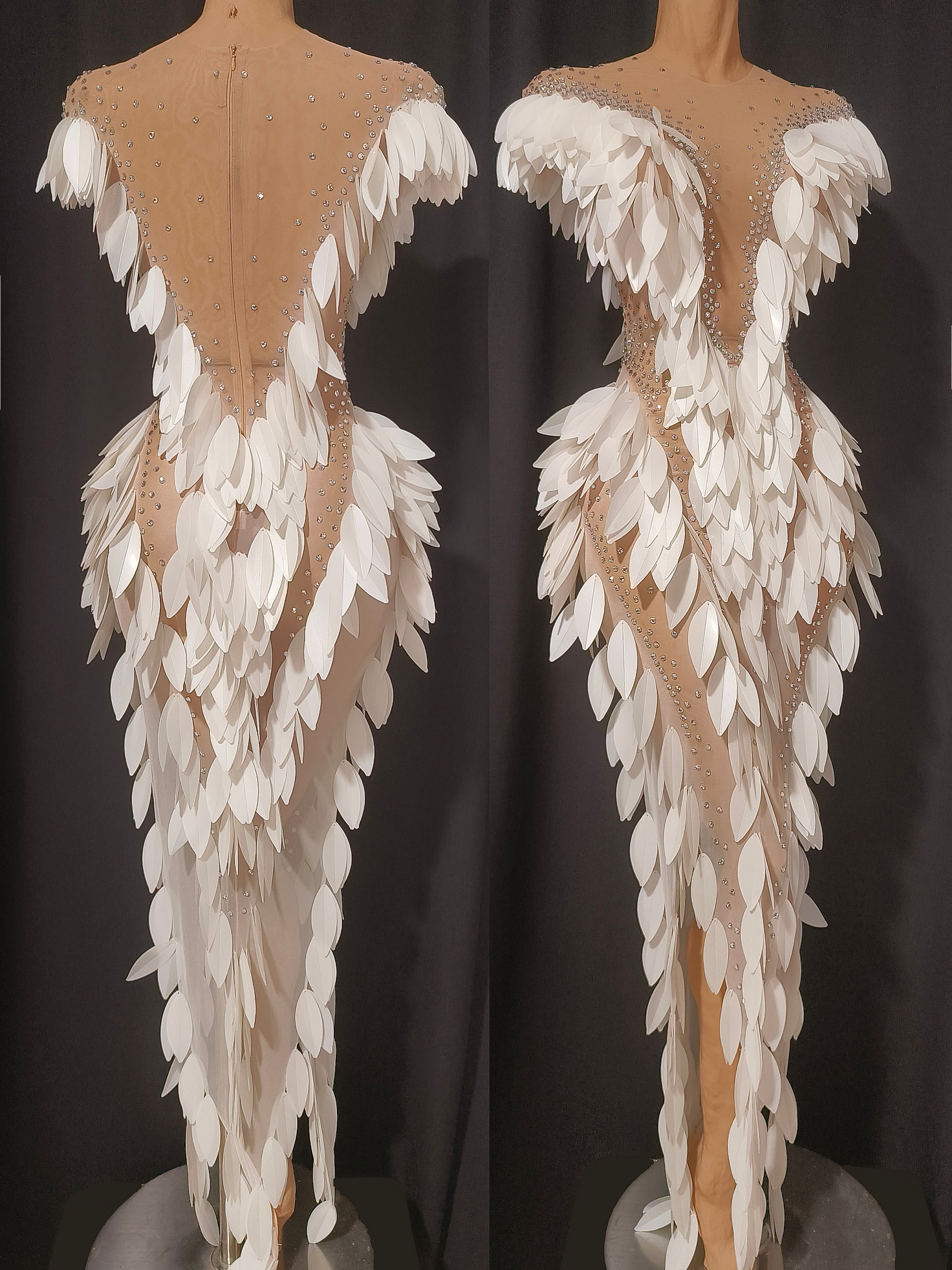Robe de soirée élégante à col cœur ornée de cristaux pour gala sur le tapis rouge, chanteuse, scène, événement formel, soirée