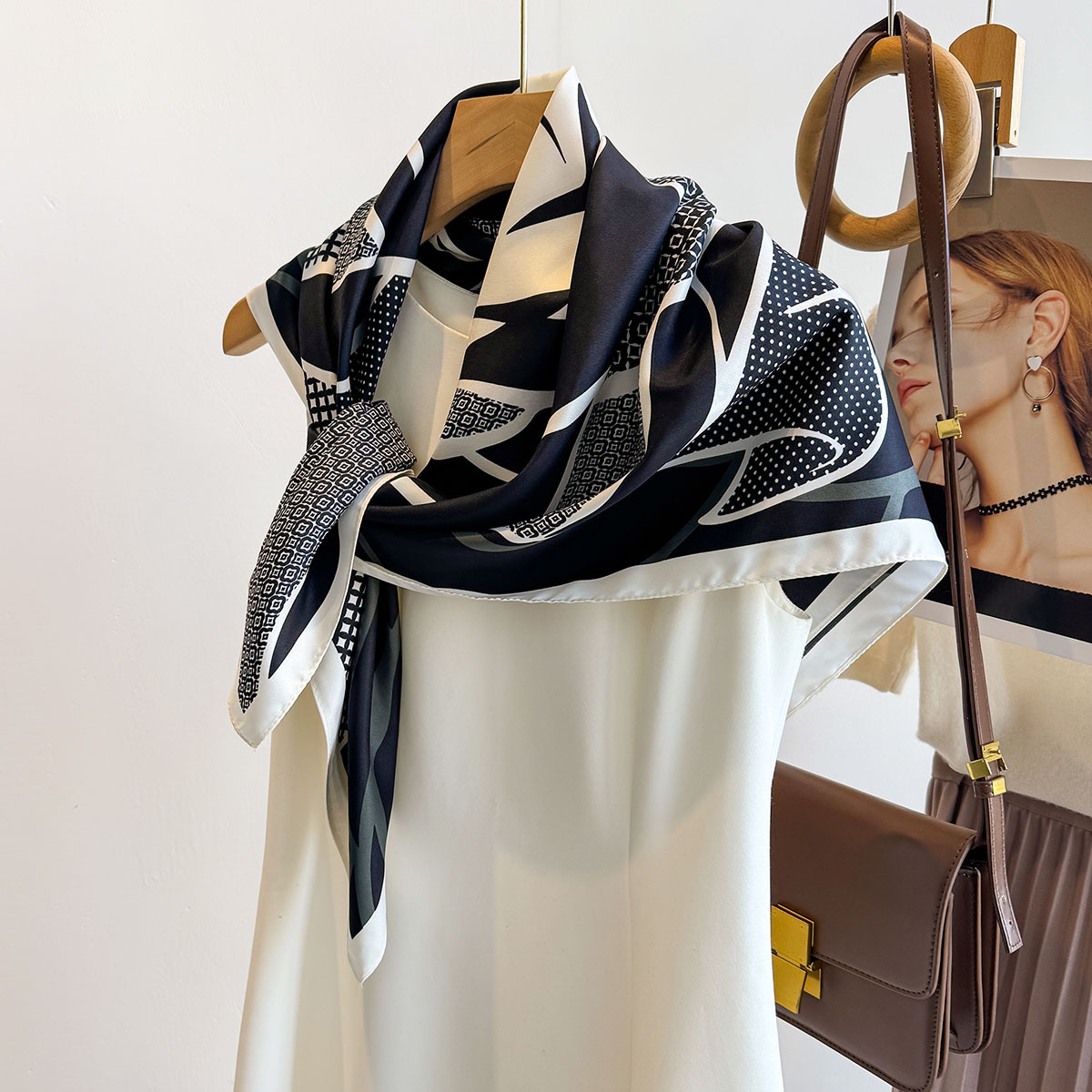 Nouveau 90 cm imprimé grand foulard carré femmes printemps et automne foulards sergé foulard en soie châle femme HIjab luxe