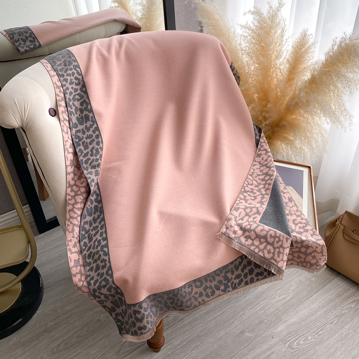Nouveau luxe cachemire Plaid léopard écharpe hiver femmes Pashmina châles couverture chaude enveloppes femme épais foulards Bufanda foulards