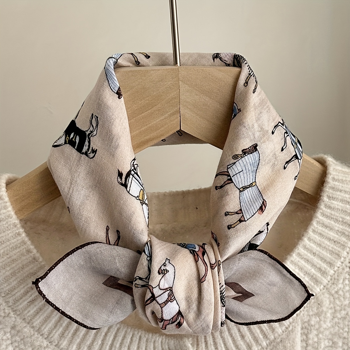 Petit foulard bohème en soie pour femmes, 1 pièce, 55x55cm, petit foulard carré, polyvalent européen et américain, imprimé floral, pour la plage d'été