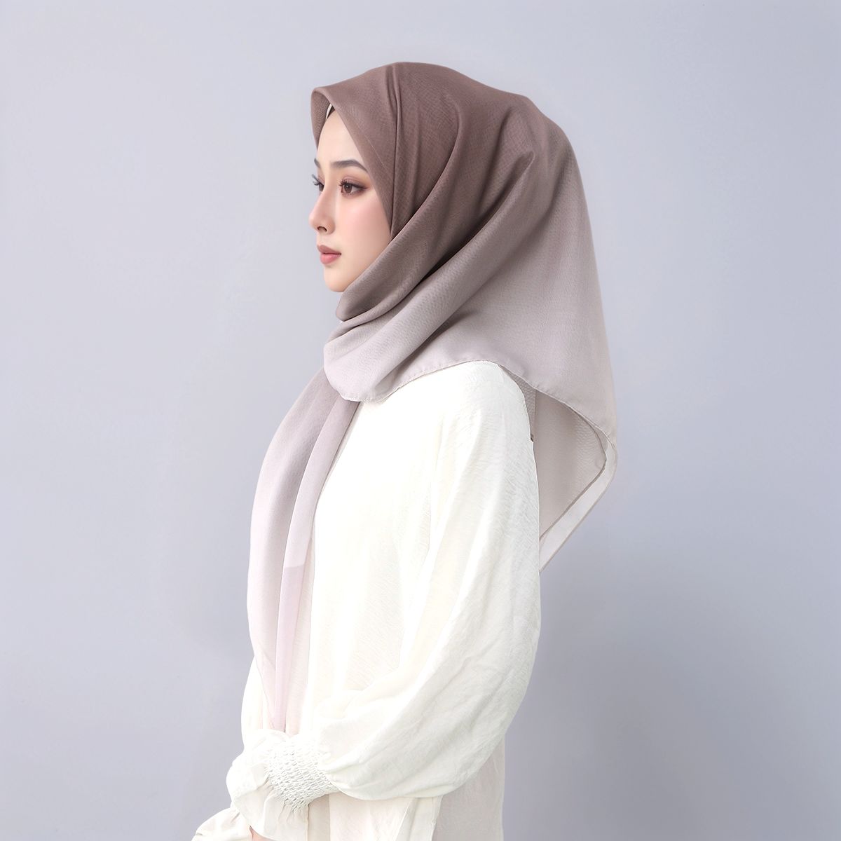 Nouveau Design dégradé carré écharpe femmes musulmanes Hijab coton Viscse Foulard bandeau châle enveloppement islamique Turban Foulard 110 cm
