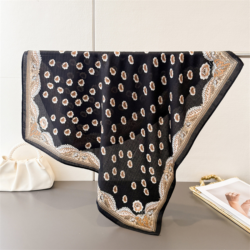 Foulard carré imprimé tendance pour femmes, écharpe de cou en coton et velours, châle chaîne élégante, Bandanas pour dames, Hijab