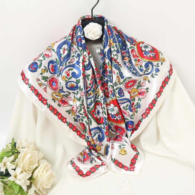 90*90 cm Paisley soie carré écharpe de luxe femmes Satin châle enveloppement Hijab femme cou cheveux foulard Echarpe Bandana sac chaîne