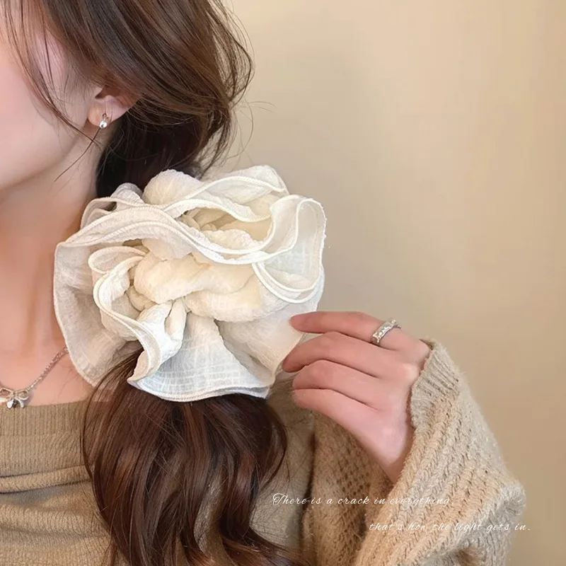 Grands attaches de cheveux pliées à volants de Style coréen pour femmes, nouvelles bandes de cheveux à sensation de mode 2025, accessoires de cheveux à fleurs très grandes têtes