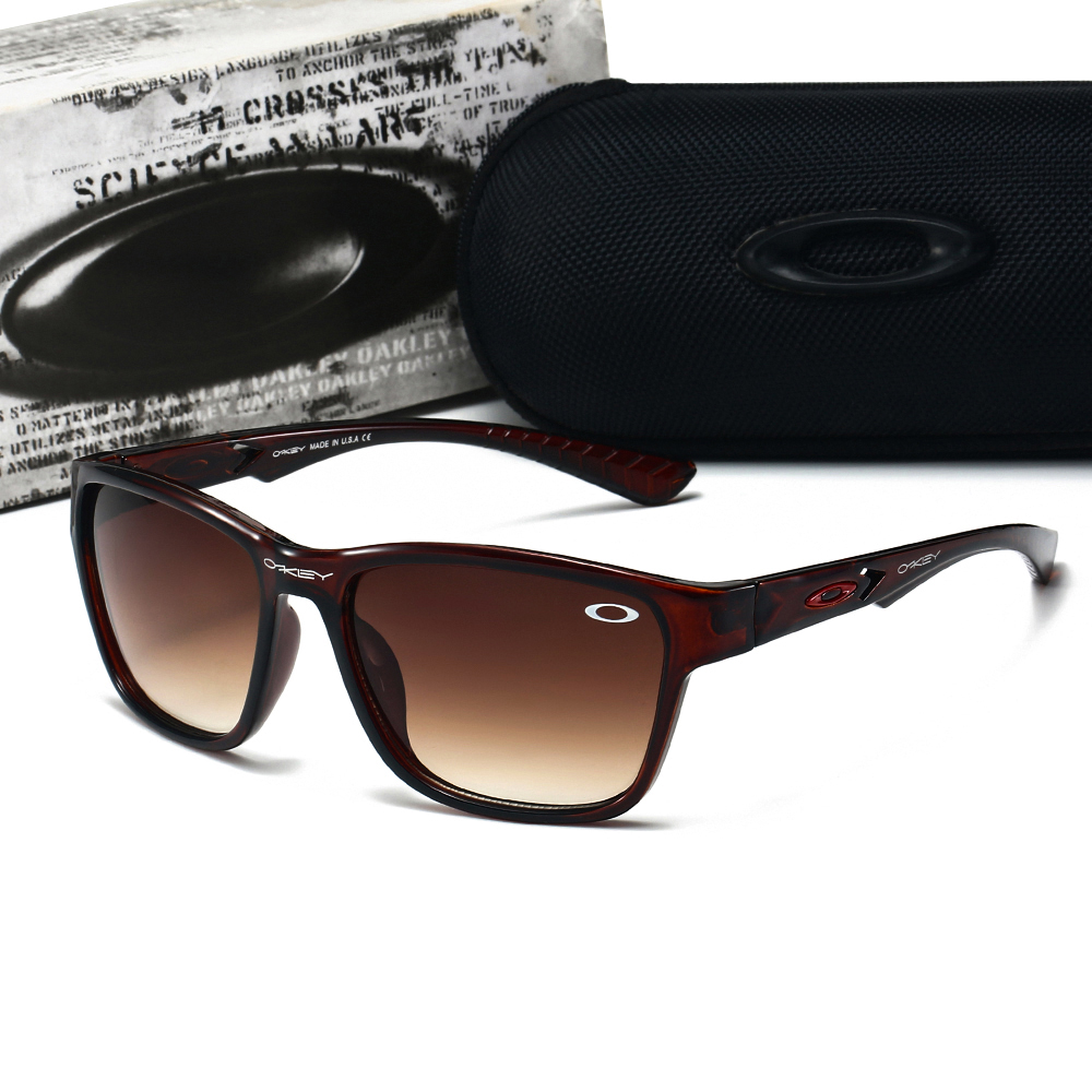 Lunettes de soleil sportives carrées pour hommes et femmes avec protection UV400, montures légères anti-éblouissement, adaptées à la conduite et aux activités de plein air.