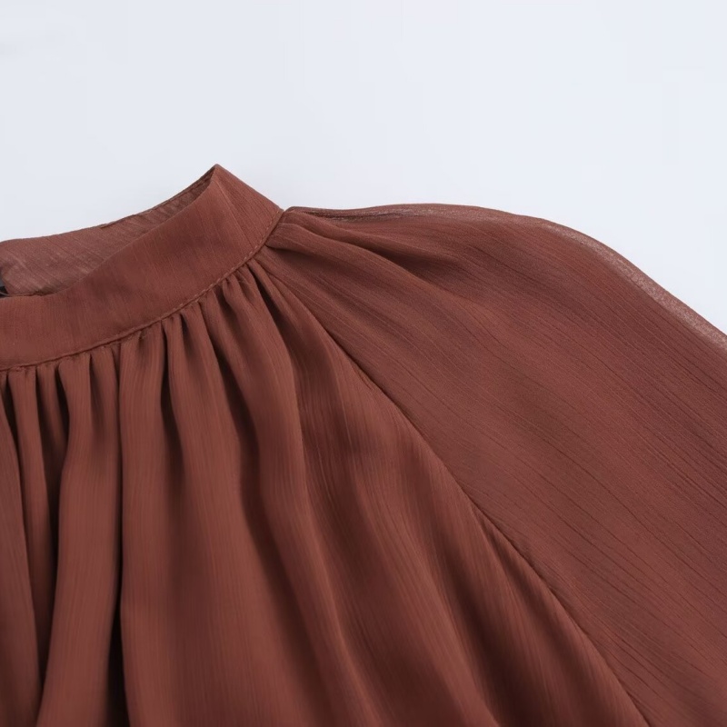 Robe longue en mousseline marron à manches bouffantes pour femme, avec ceinture et ourlet à volants, idéale pour le quotidien, le campus ou le bureau