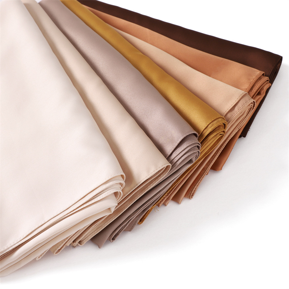 110*110 cm Medine Satin soie carré écharpe pour femmes solide musulman soie Hijab carré foulard enveloppement islamique Turban bandeau Bandana